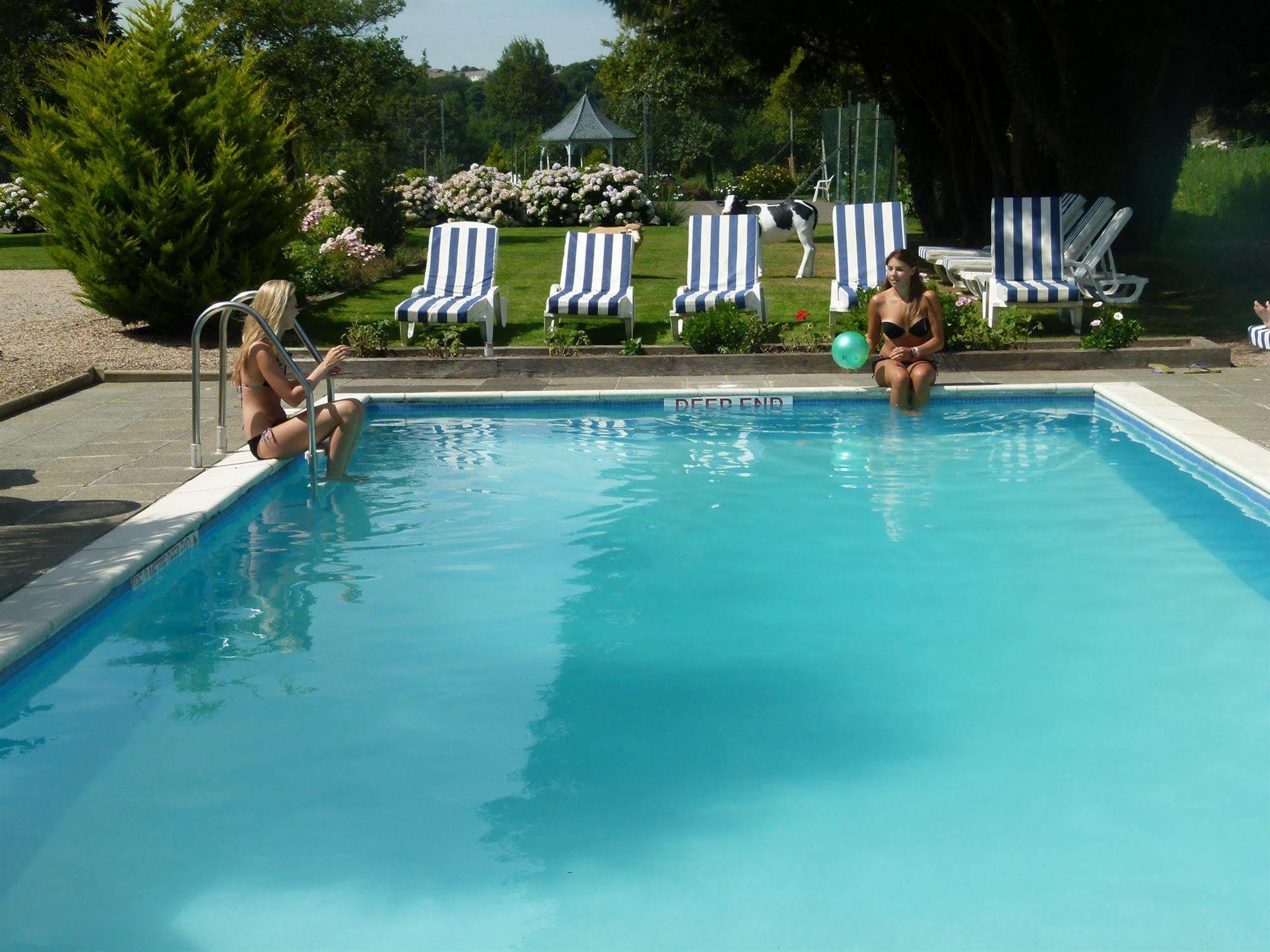 Beachcombers Hotel Grouville Luaran gambar