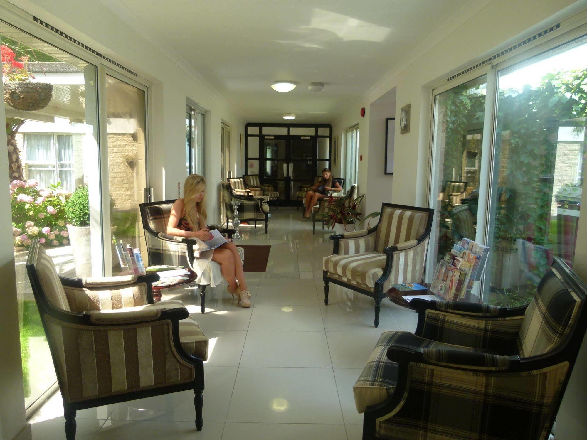 Beachcombers Hotel Grouville Luaran gambar