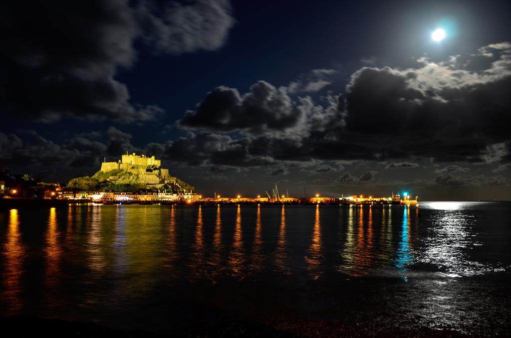 Beachcombers Hotel Grouville Luaran gambar